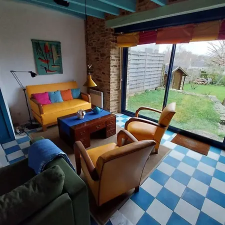 3-bedroom House - Quiet Garden Holiday home