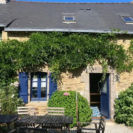 3-bedroom House - Quiet Garden Holiday home Sarzeau